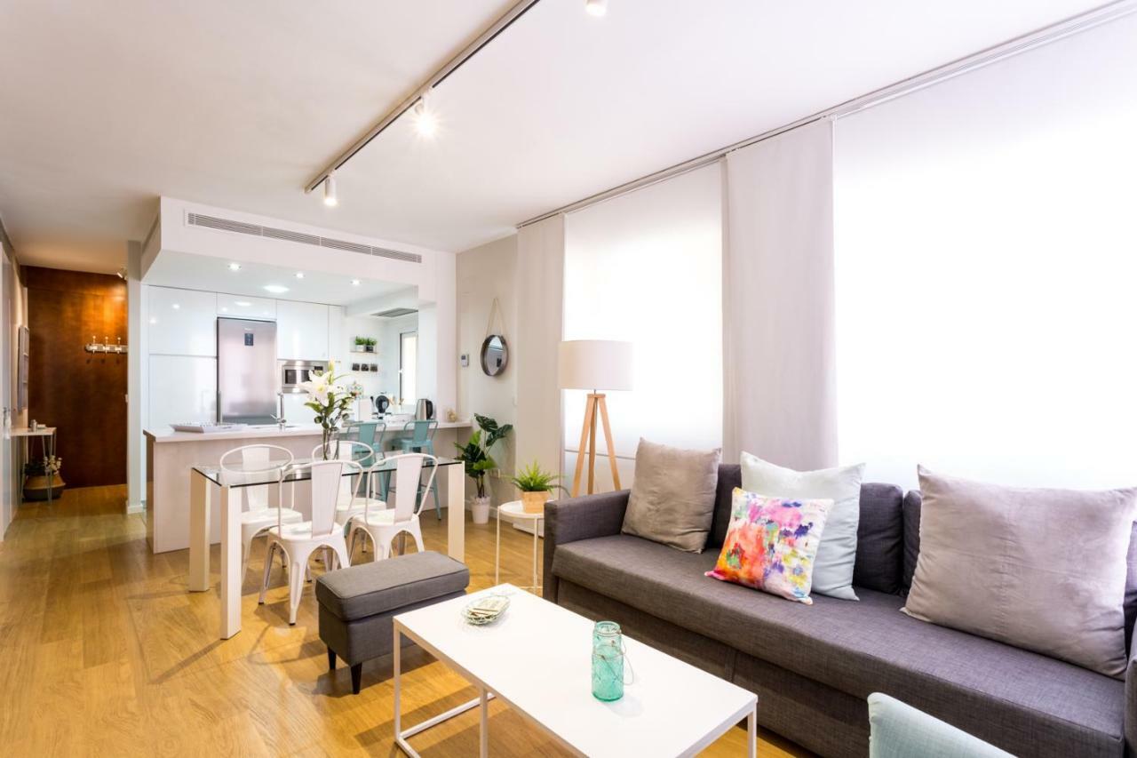 El Rio Apartment Seville Ngoại thất bức ảnh
