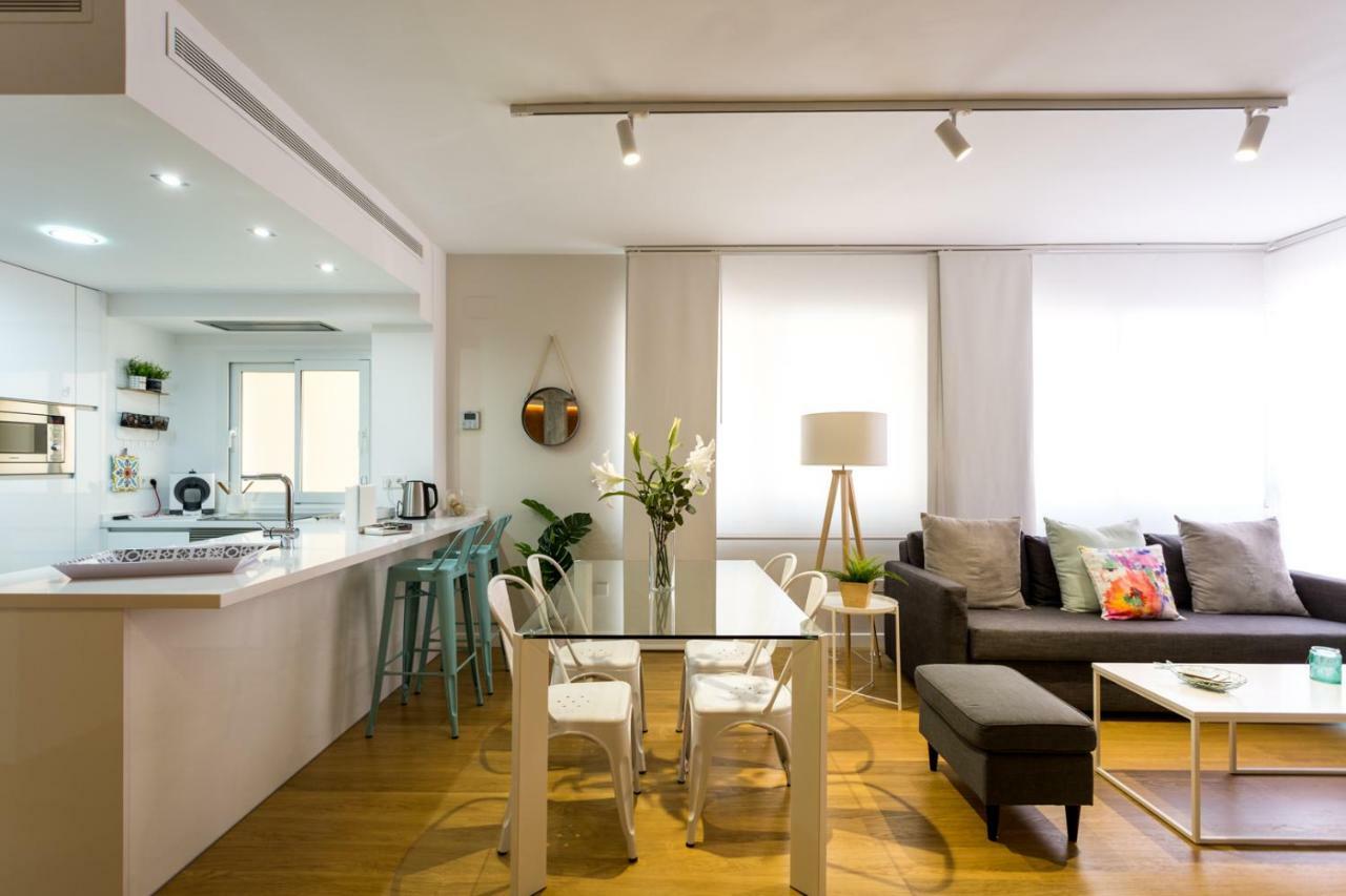 El Rio Apartment Seville Ngoại thất bức ảnh