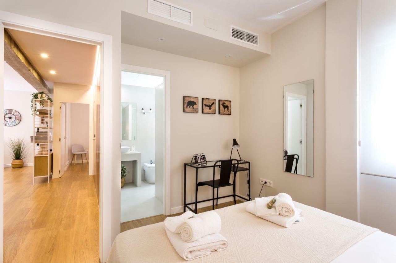 El Rio Apartment Seville Ngoại thất bức ảnh