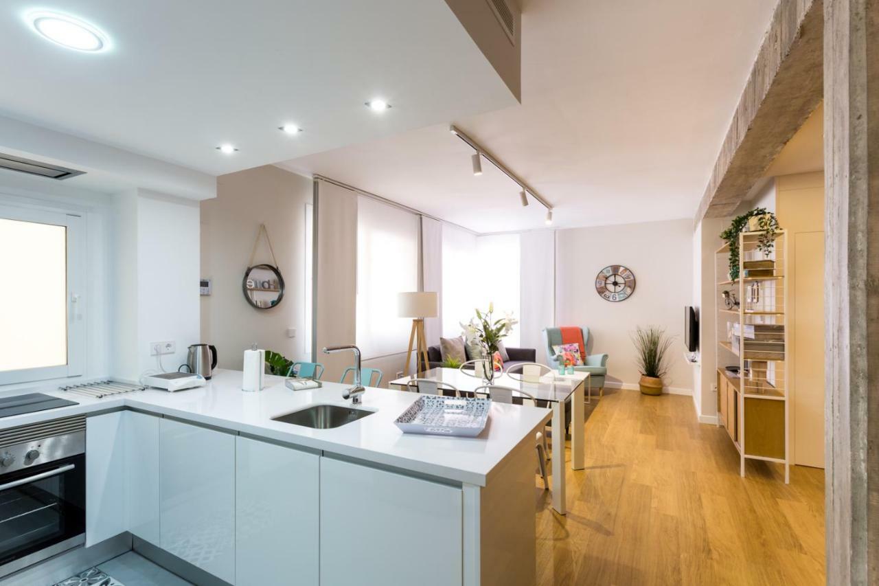 El Rio Apartment Seville Ngoại thất bức ảnh