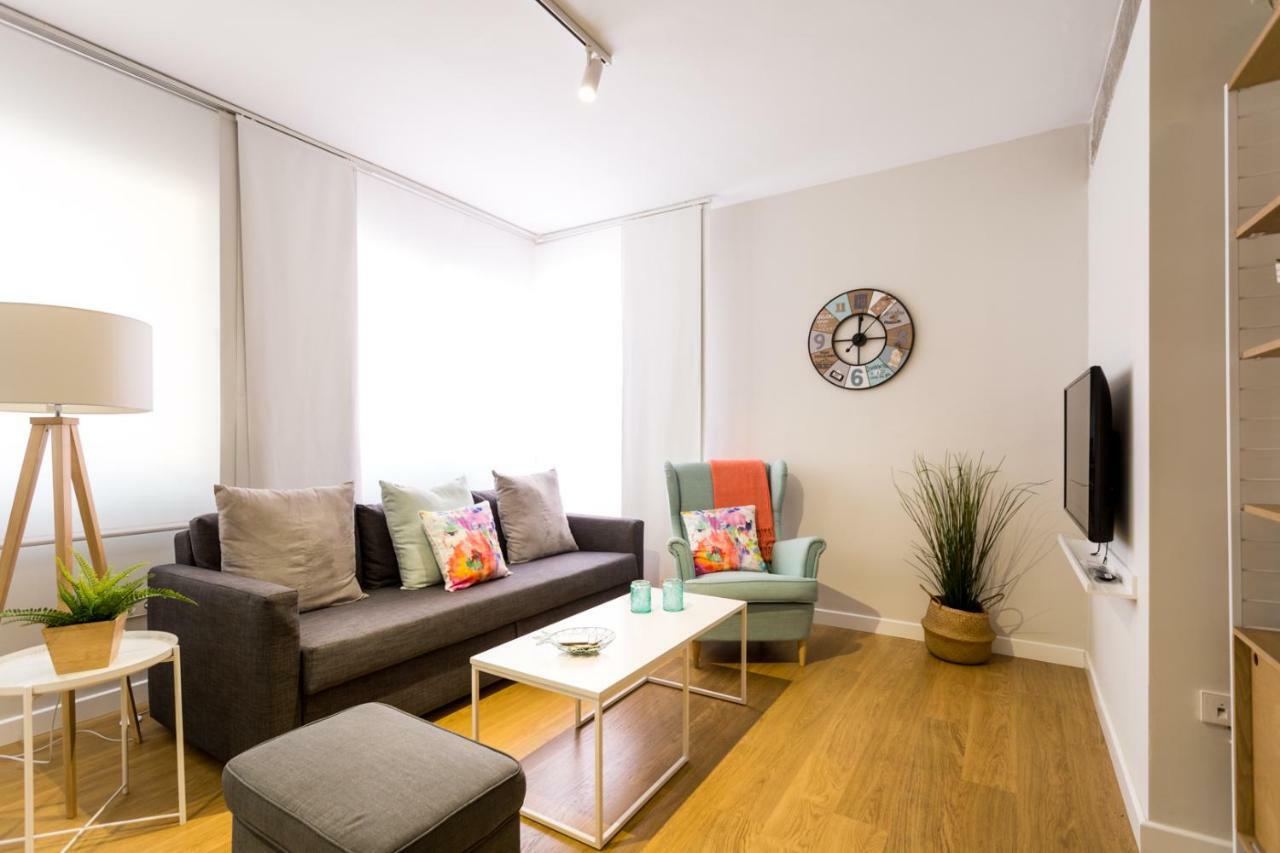 El Rio Apartment Seville Ngoại thất bức ảnh