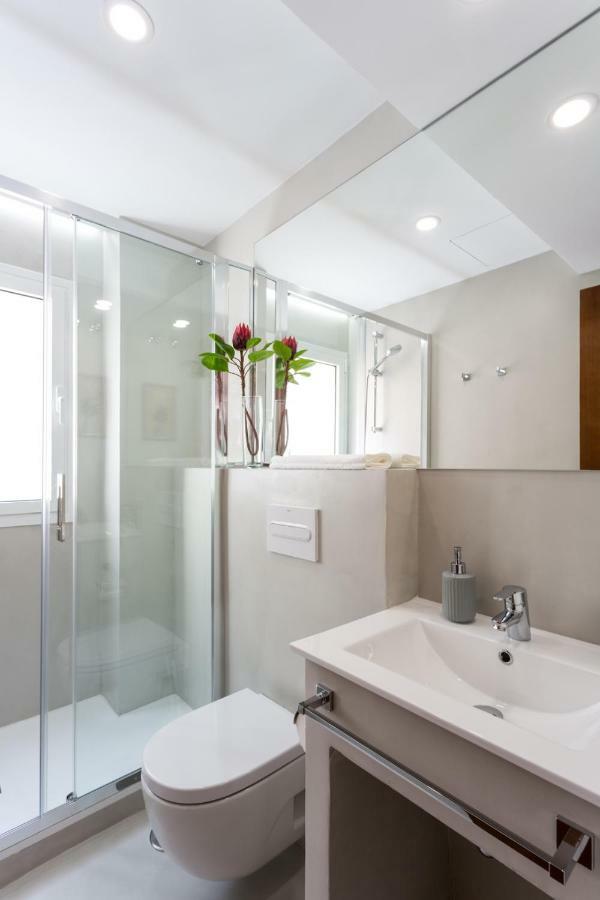 El Rio Apartment Seville Ngoại thất bức ảnh