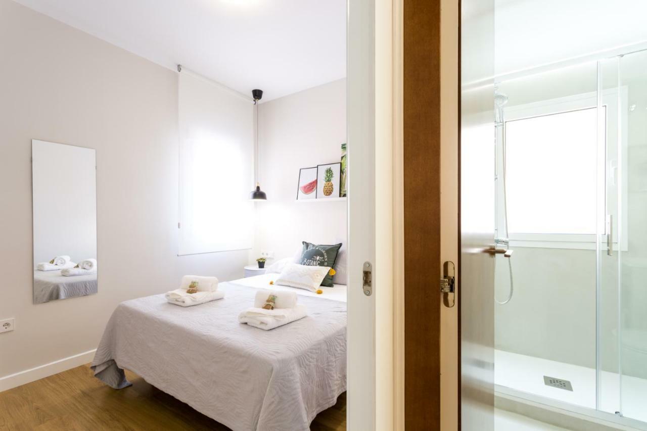 El Rio Apartment Seville Ngoại thất bức ảnh