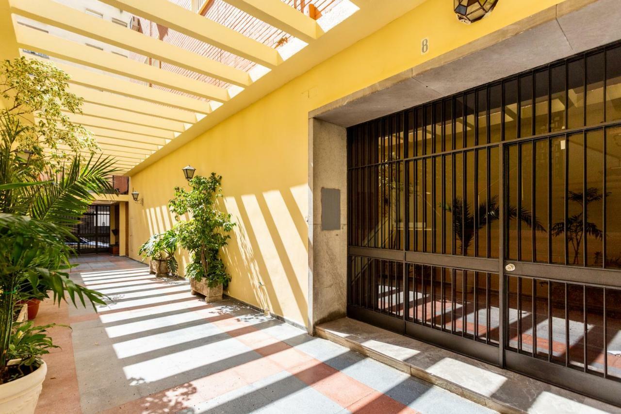 El Rio Apartment Seville Ngoại thất bức ảnh