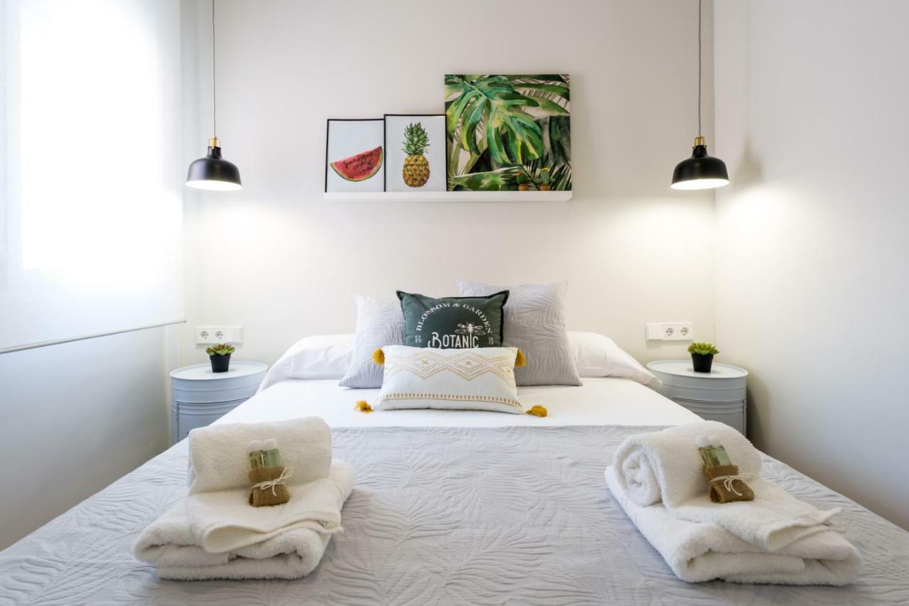 El Rio Apartment Seville Ngoại thất bức ảnh